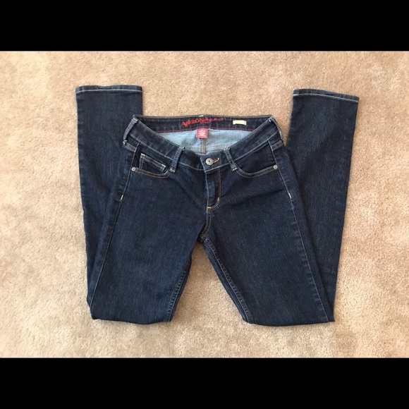 Arizona Jean Co, Skinny Blue Jeans size 5 Average - Picture 6 of 6